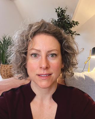 Photo of Michaela Hanna, Psychotherapist, UKCP Trainee
