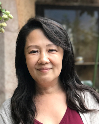 Photo of Christine C Chen, Marriage & Family Therapist Associate in Hayward, CA
