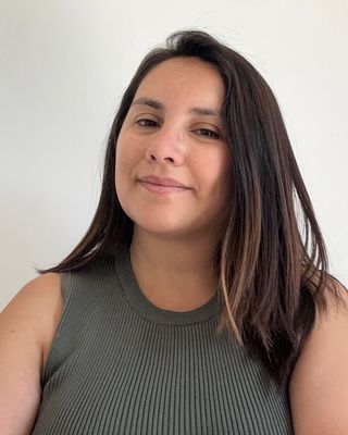 Foto de Mayra Corrales Bullón, Psicoterapeuta, Lic. en Psicología