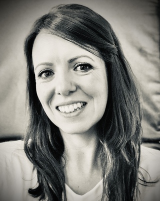 Photo of Jenny Kingston, MSc, UKCP Trainee, Psychotherapist