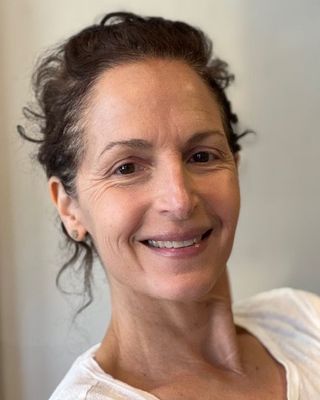 Photo of Jennifer Calechman, Counselor, LMHC