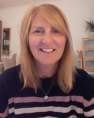 Photo of Dianne Hollingworth, Counsellor in Huddersfield, England