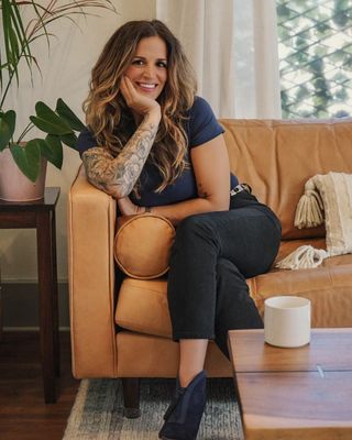 Photo of Hilary Weidig, Clinical Social Work/Therapist, JD, LCSW