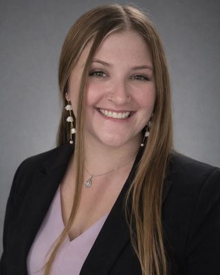 Photo of Holly Nichole Lilly, Pre-Licensed Professional