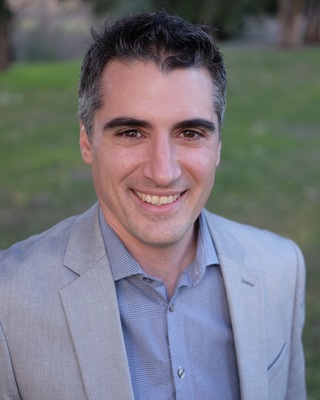 Photo of Zer Alon, Psychologist in Business District, Irvine, CA