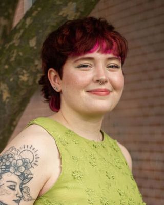 Photo of Roni Evans, Associate Professional Counselor, LAPC, MA, RYT-200, EOL, Doula
