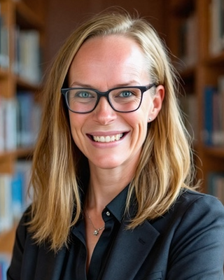 Photo of Carly Quick, Clinical Social Work/Therapist, LCSW, MEd