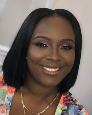Photo of Santevia Moore, Clinical Social Work/Therapist, LCSW