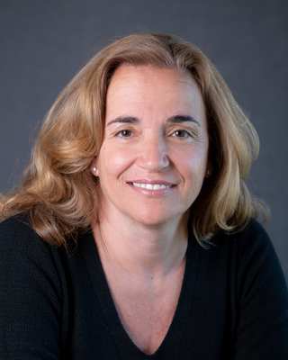 Photo of Miriam Erdosi, Clinical Social Work/Therapist, LCSW