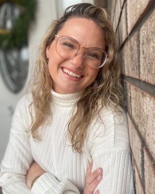 Photo of Holli Wallace, Licensed Professional Counselor, MA, NCC, LCMHC