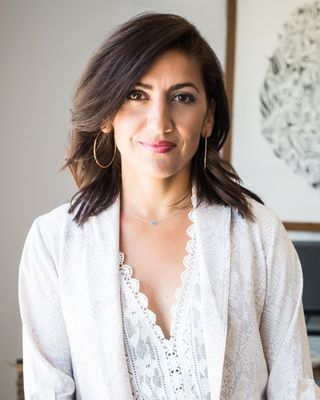 Photo of Moranne Elarar, Pre-Licensed Professional, MA, (Q), PCC