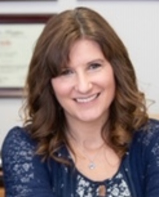 Photo of Laura Stallbaumer, Clinical Social Work/Therapist in Johnson County, KS