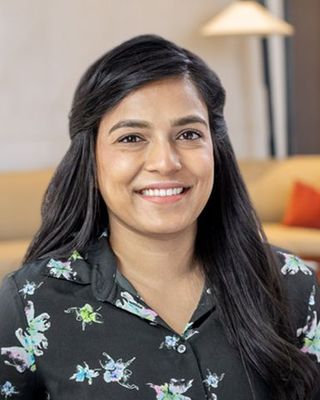 Photo of Dr. Rebecca Farias, Psychiatrist, MD