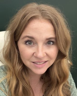 Photo of Cora Reuter Looker, Licensed Professional Counselor, LPC