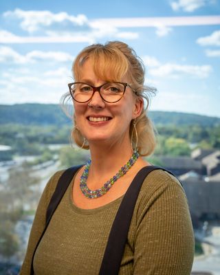 Photo of Bobbie Jo Cole, Counselor, LGPC