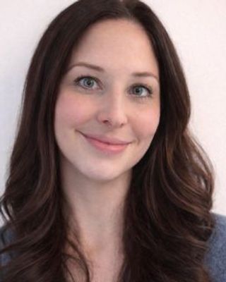 Photo of Laura Selle, Psychiatric Nurse Practitioner, PMHNP-B
