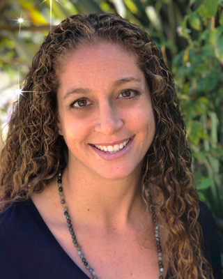 Photo of Jessica Morris, Marriage & Family Therapist in Calabasas, CA
