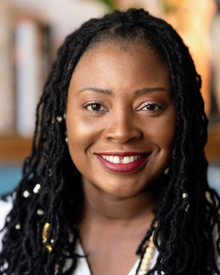 Photo of Lorna Cheng - Amani Well-Being, Counsellor, MNCPS Acc.