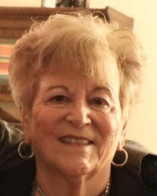 Photo of Laurie Schwartzer, Clinical Social Work/Therapist, LCSW