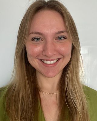 Photo of Hannah Holland, Pre-Licensed Professional, RCSWI