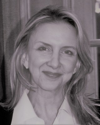 Photo of Karen Weinstein, PhD, Psychologist in New York