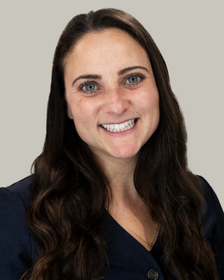 Photo of Izzy Zissman, Associate Professional Counselor, APC