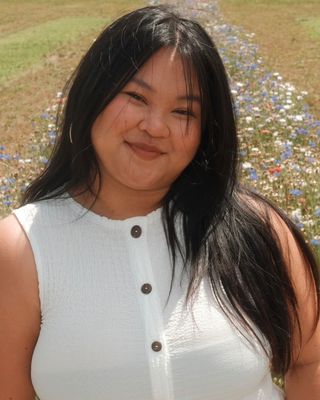 Photo of Selena Nguyen, LCSW Associate, MSW, LCSWA