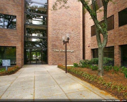 Gallery Photo of 1122 Kenilworth Drive, Suite 416 in Towson, MD