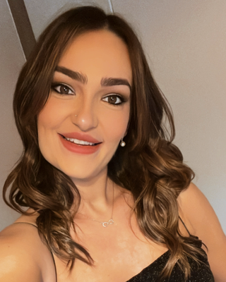 Photo of Anneliese Ashworth-Lord, Psychotherapist, MSc, MBABCP