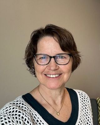 Photo of Pam Berry, Clinical Social Work/Therapist, MSW, LISW