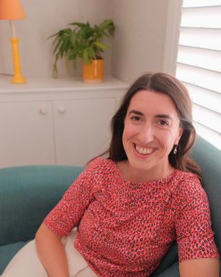 Photo of Dr Eloisa Enfield, Psychologist, PsychD, HCPC - Couns. Psych.