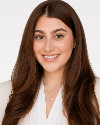 Photo of Chanel Yako, Clinical Social Work/Therapist, LCSW