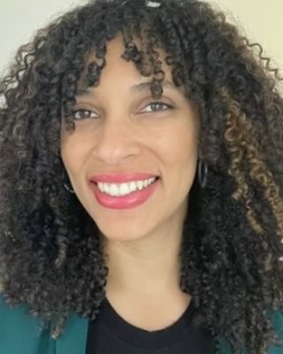 Photo of Solange Figuereo Sabeta, Counselor, LMHC
