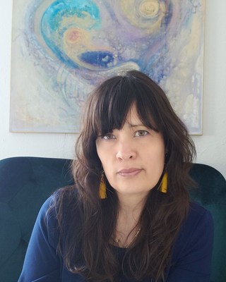 Photo of Tuyet-Lyn Christensen, MA, LMFT, Marriage & Family Therapist