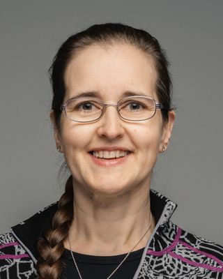 Photo of Sacha Barlow, Counsellor in Woodstock, England