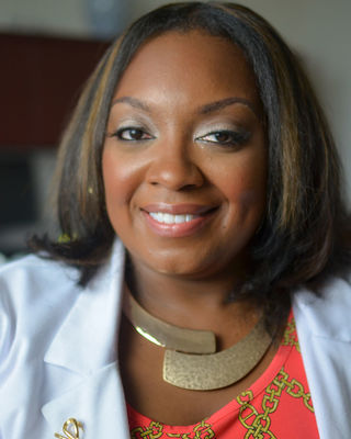 Photo of Dominique R Batten, LCSW, Clinical Social Work/Therapist