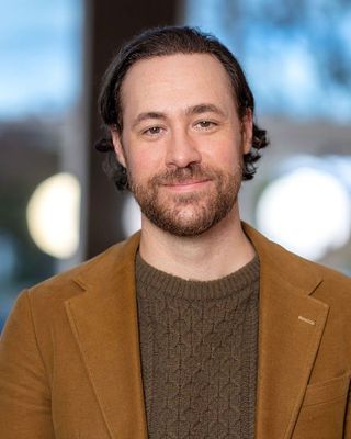 Photo of Ian Collins - NC Therapy | Anxiety, Trauma & Confidence-Building, Clinical Social Work/Therapist, LCSW