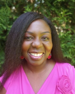Photo of Esther Mensah, Registered Social Worker, MSW, RSW