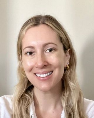 Photo of Christina Edwards, Marriage & Family Therapist, LMFT