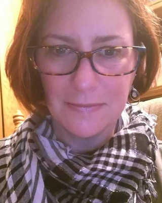 Photo of Jen McVay, Clinical Social Work/Therapist, MSW, LICSW