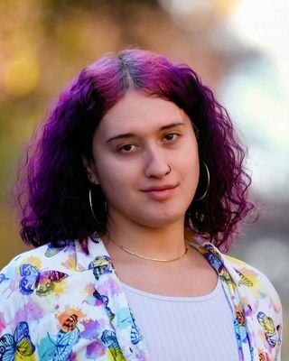 Photo of July Hernandez, MHC-LP, MA