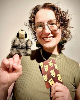 Photo of Laura Shearer, Art Therapist, MA, LMCHA