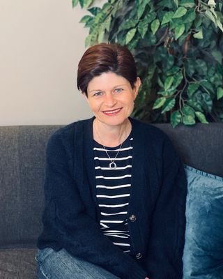 Photo of Kristen Catton, Clinical Social Work/Therapist, RSW, MSW, RCC