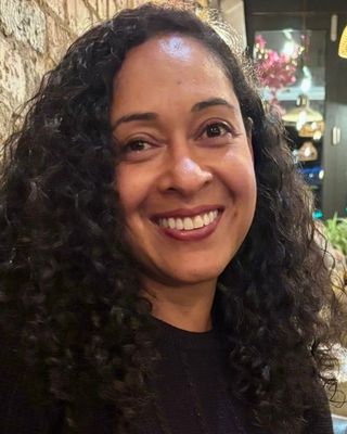 Photo of Donna Shirfield, Psychotherapist, MSc, MBABCP