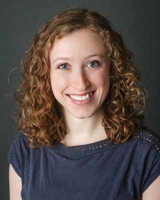 Photo of Lauren Schlenger, Licensed Professional Counselor in Alexandria, VA