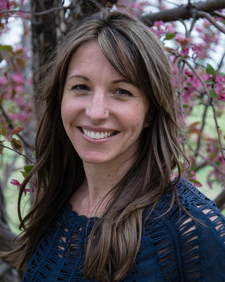 Photo of Annemarie Carzoli, MA, LPC, Licensed Professional Counselor in Boulder