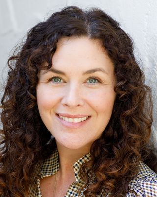 Photo of Allison Krieser, Associate Clinical Social Worker, MSW, ACSW