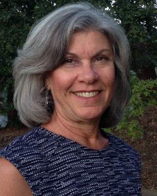 Photo of Lea Goldstein, PhD, Psychologist