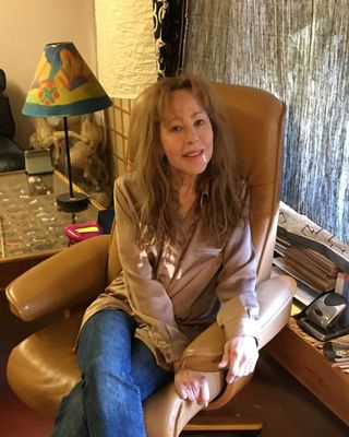 Photo of Ellen Faulk, Marriage & Family Therapist, PsyD, LMFT