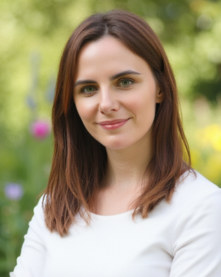 Photo of Beth Ainley - Beth Ainley - Calm Place Therapy, Psychotherapist, MBABCP